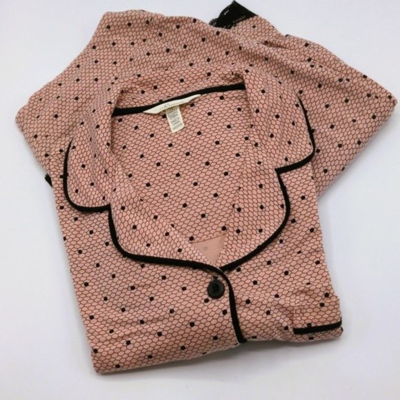 Soma Other - Soma Blush Pink & Black Short Sleeve Capri Pants Pajamas Set Size M